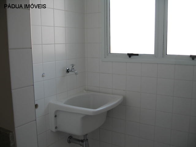 Apartamento para alugar com 1 quarto, 45m² - Foto 7