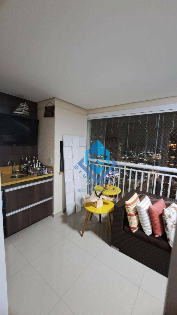 Apartamento à venda com 3 quartos, 123m² - Foto 7