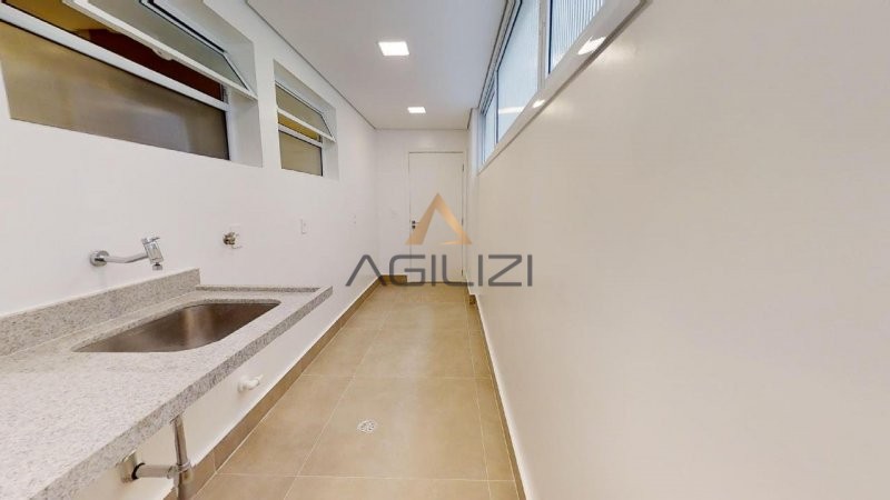 Apartamento à venda com 3 quartos, 206m² - Foto 11