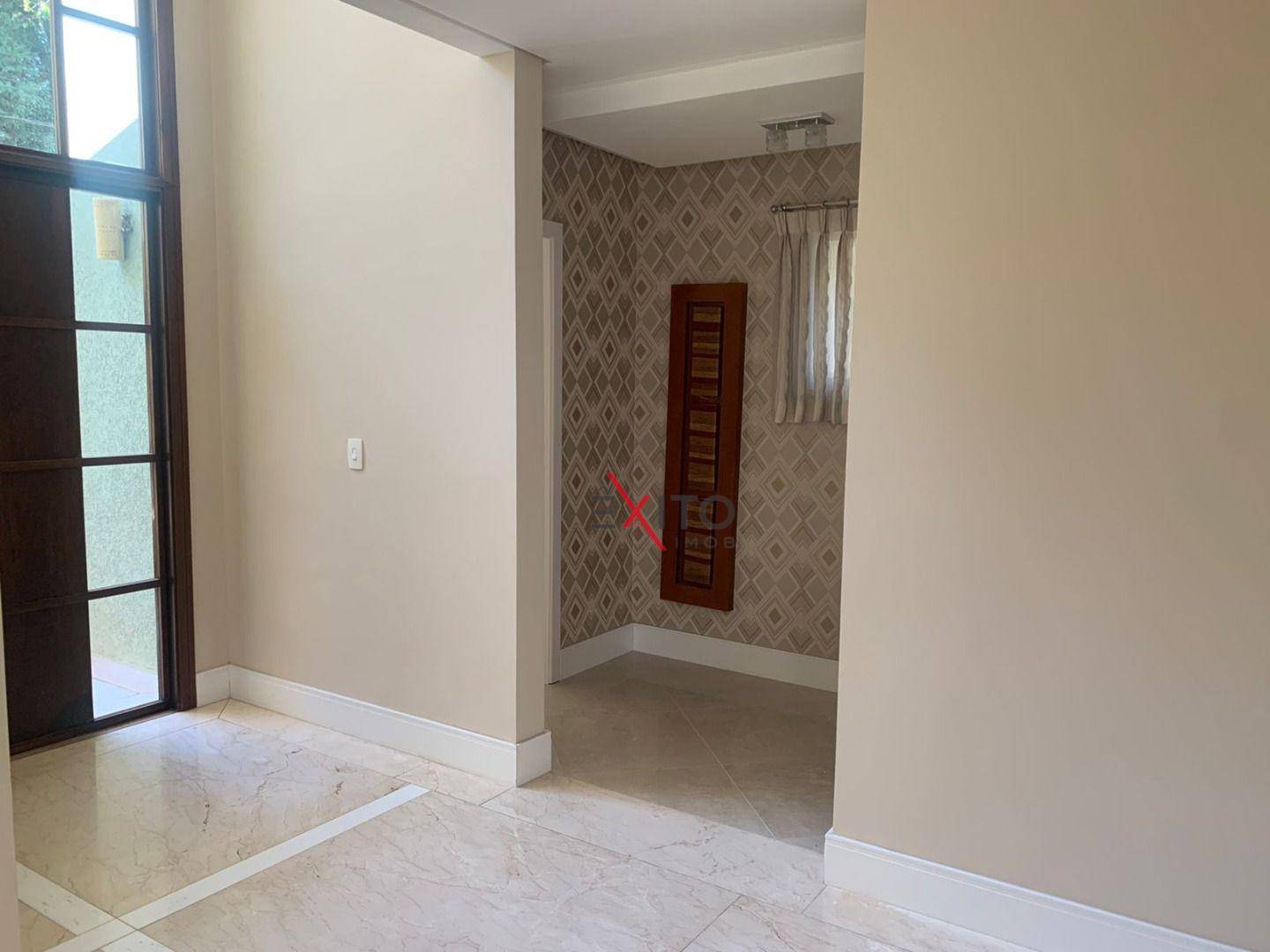 Casa de Condomínio para alugar com 3 quartos, 402m² - Foto 13