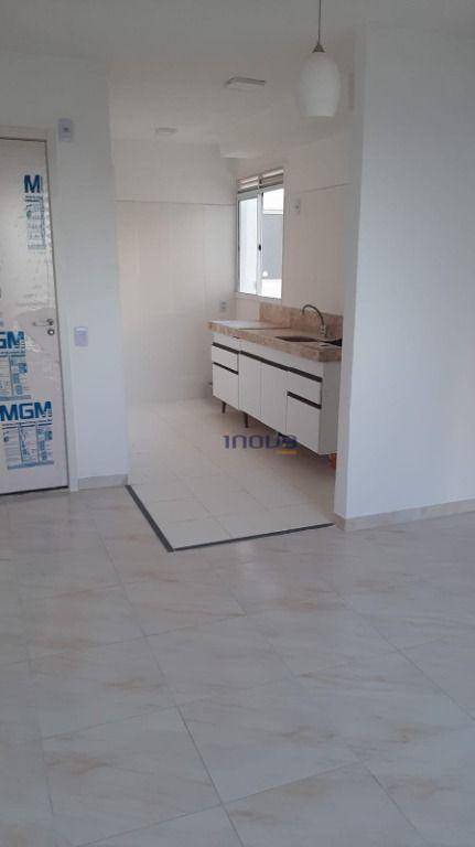 Apartamento para alugar com 2 quartos, 44m² - Foto 4