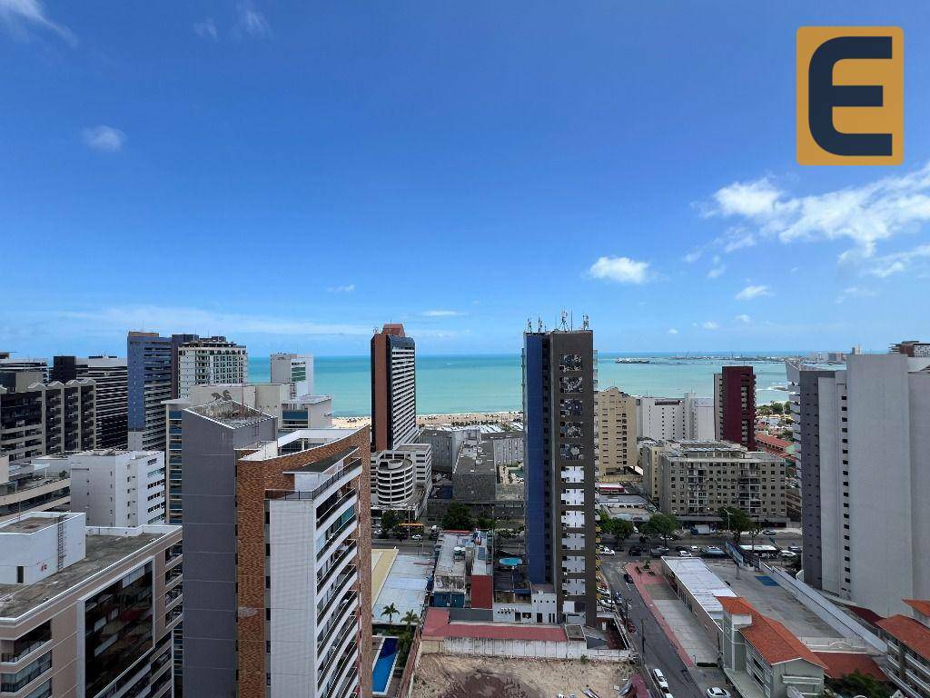 Apartamento à venda com 3 quartos, 260m² - Foto 9