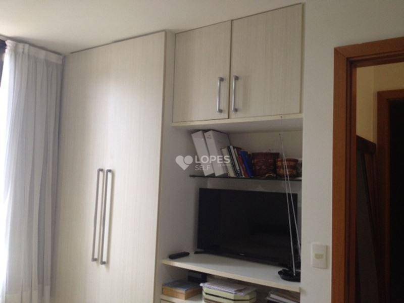 Apartamento à venda com 3 quartos, 100m² - Foto 4