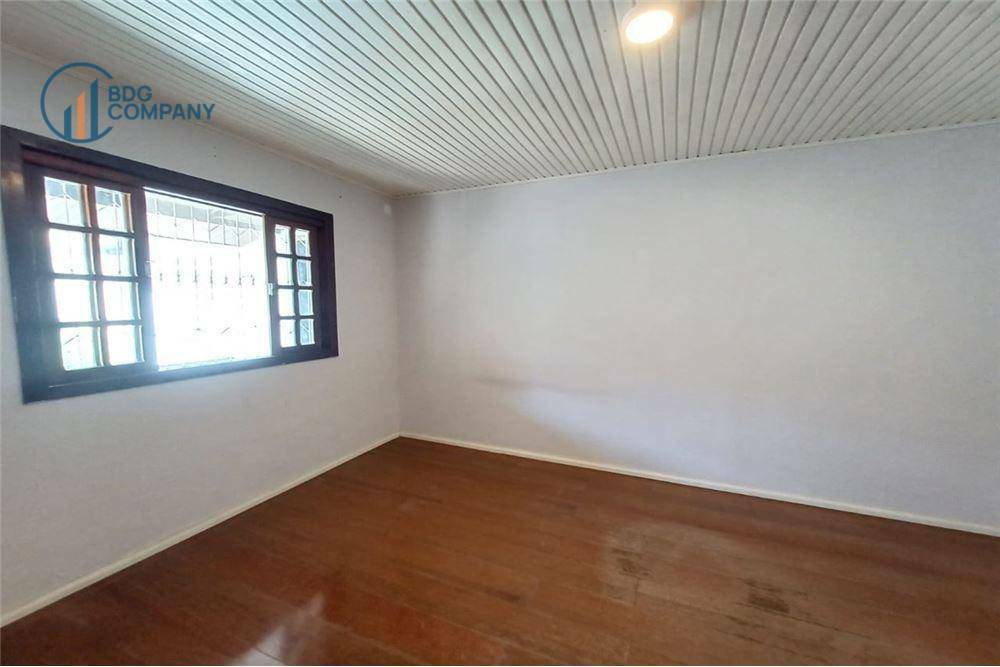 Casa à venda com 3 quartos, 130m² - Foto 14