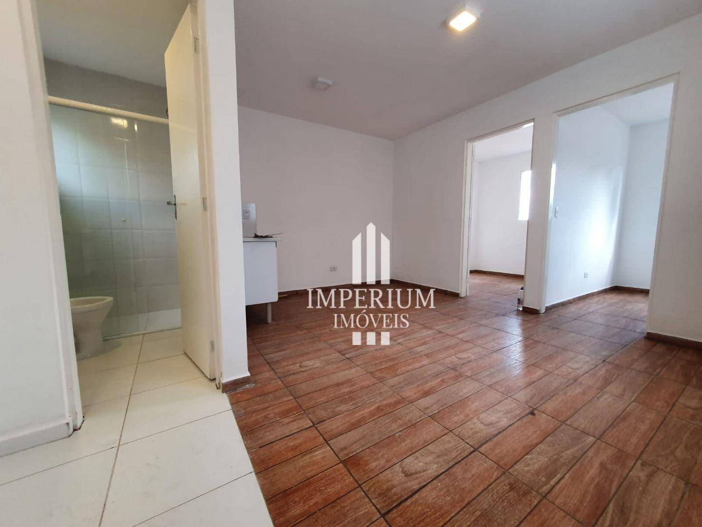 Apartamento para alugar com 2 quartos, 40m² - Foto 6