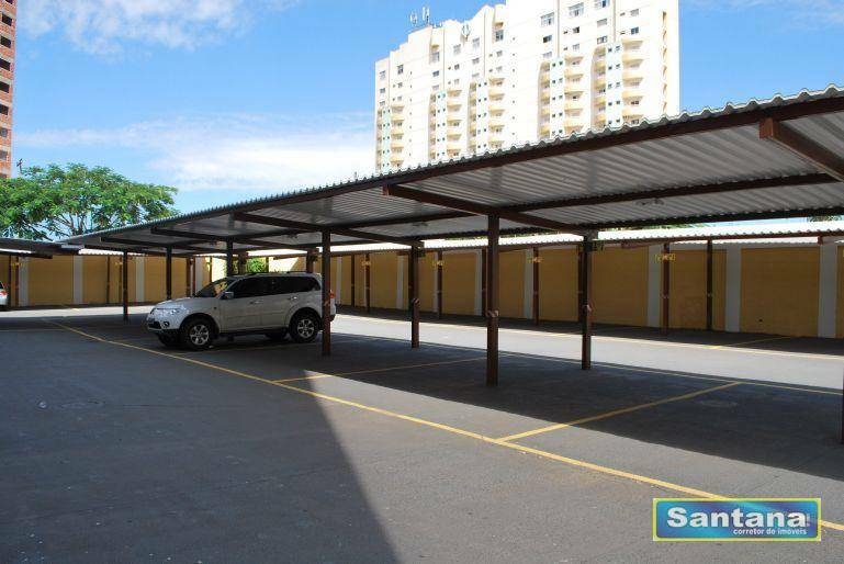 Apartamento à venda com 2 quartos, 70m² - Foto 19