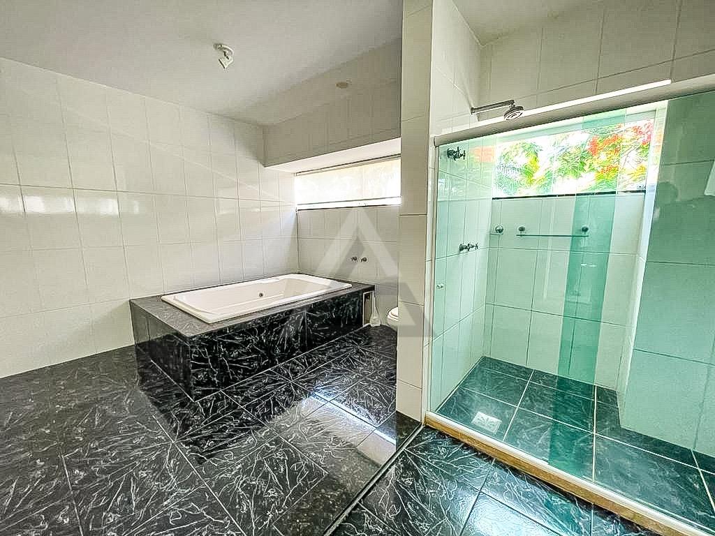 Casa de Condomínio à venda com 4 quartos, 404m² - Foto 17