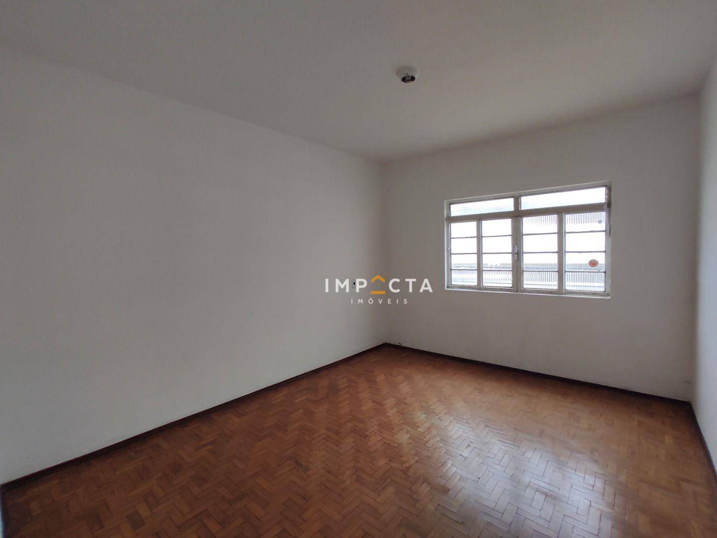 Casa à venda com 4 quartos, 186m² - Foto 15