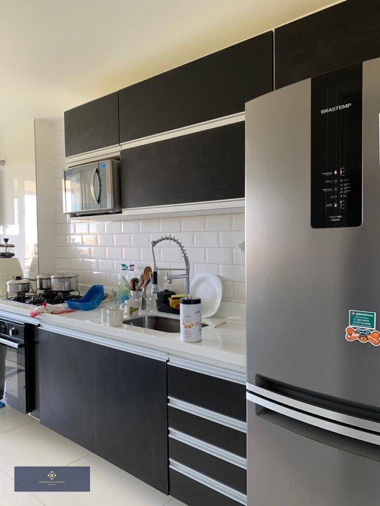 Apartamento à venda com 3 quartos, 97m² - Foto 7