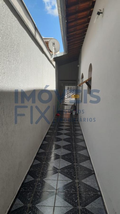 Casa à venda com 3 quartos, 229m² - Foto 25