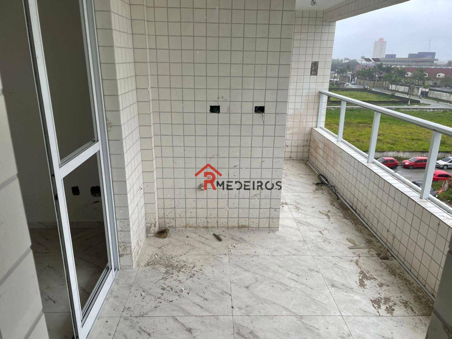 Apartamento à venda com 2 quartos, 77m² - Foto 4