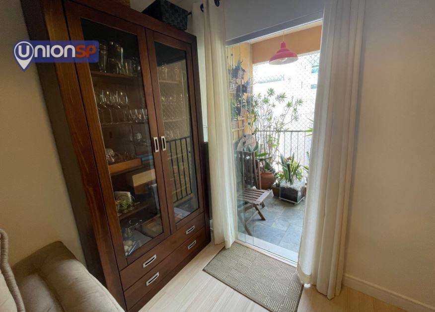 Apartamento à venda com 2 quartos, 52m² - Foto 4