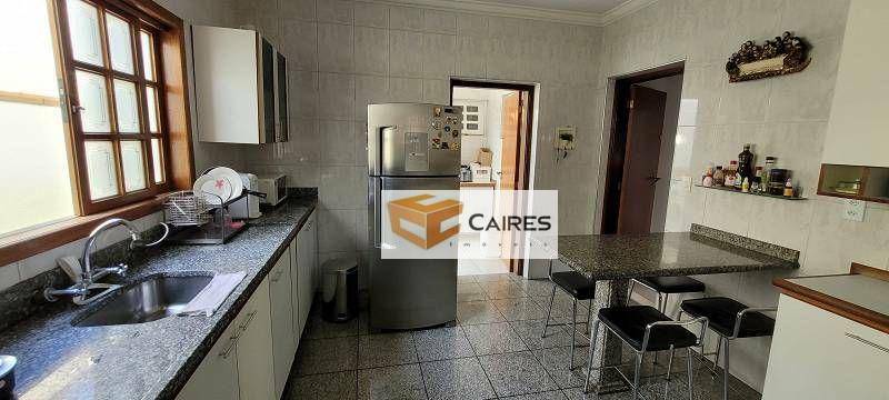 Casa à venda com 4 quartos, 282m² - Foto 12