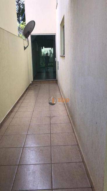 Sobrado à venda com 3 quartos, 175m² - Foto 17