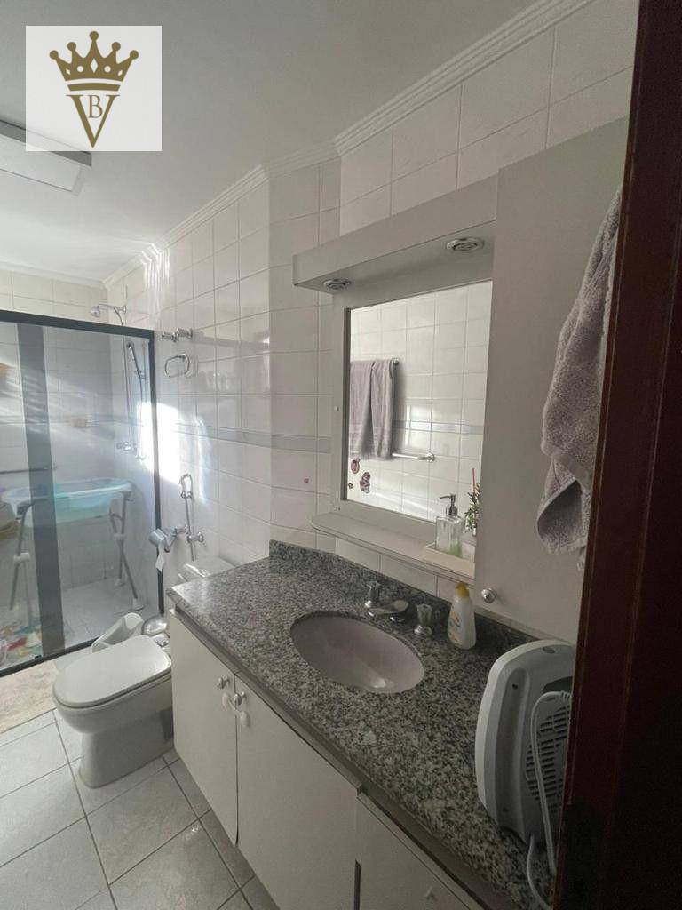 Apartamento à venda com 3 quartos, 138m² - Foto 19