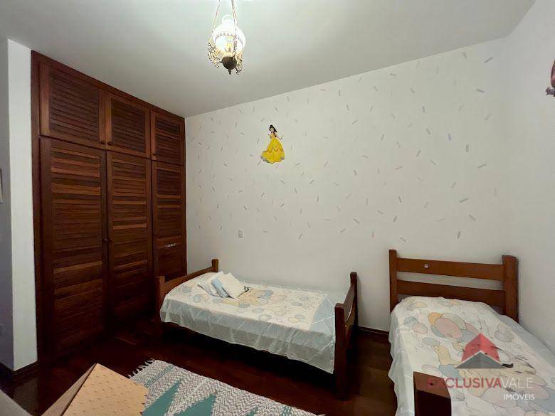 Apartamento à venda com 5 quartos, 200m² - Foto 23