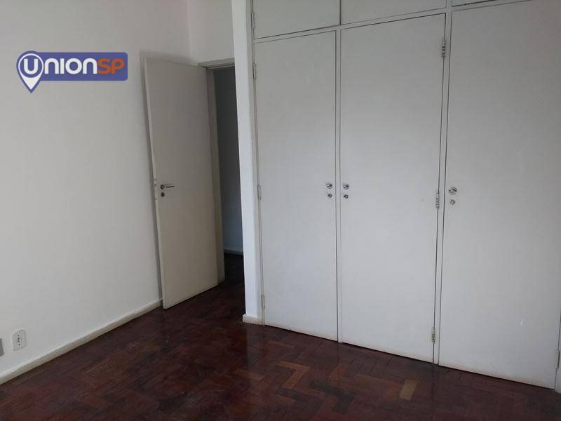 Apartamento à venda com 3 quartos, 83m² - Foto 18