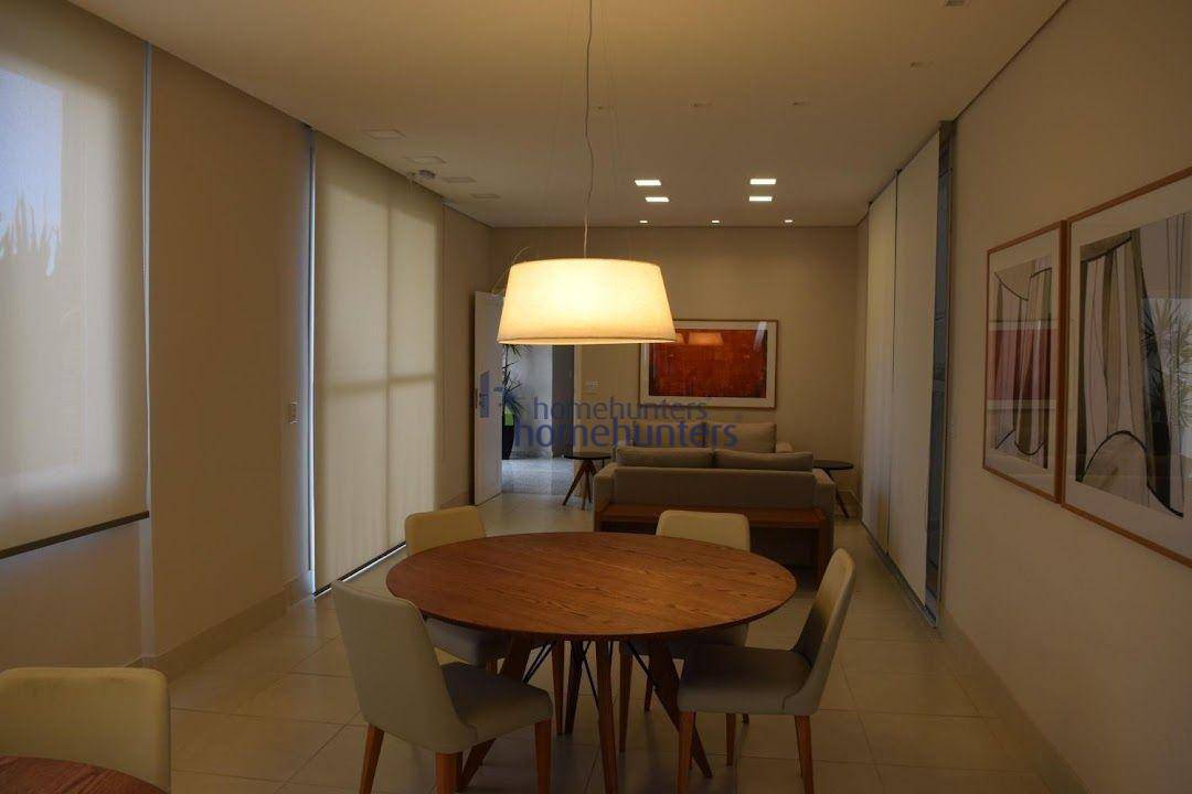 Apartamento para alugar com 2 quartos, 65m² - Foto 33