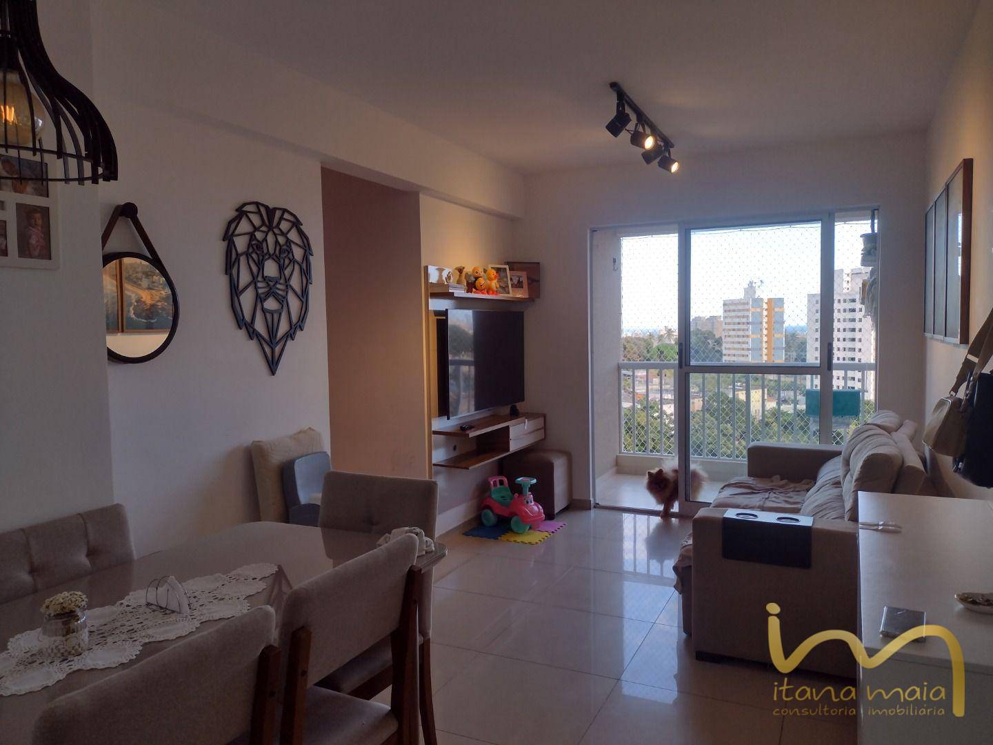 Apartamento à venda com 3 quartos, 75m² - Foto 1