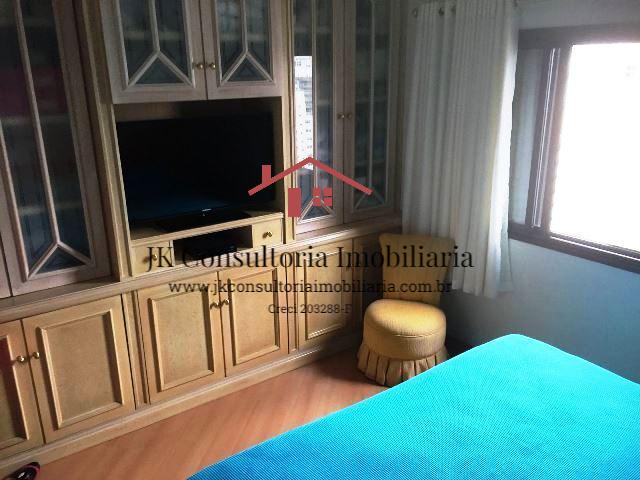 Apartamento à venda com 4 quartos, 200m² - Foto 9