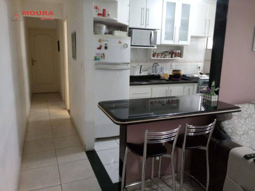 Apartamento à venda com 2 quartos, 61m² - Foto 3