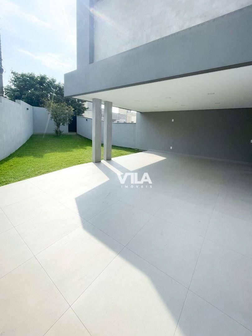 Sobrado à venda com 3 quartos, 347m² - Foto 5