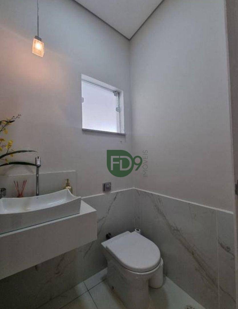 Casa de Condomínio à venda com 3 quartos, 220m² - Foto 4