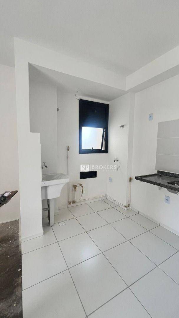 Apartamento à venda com 2 quartos, 56m² - Foto 2