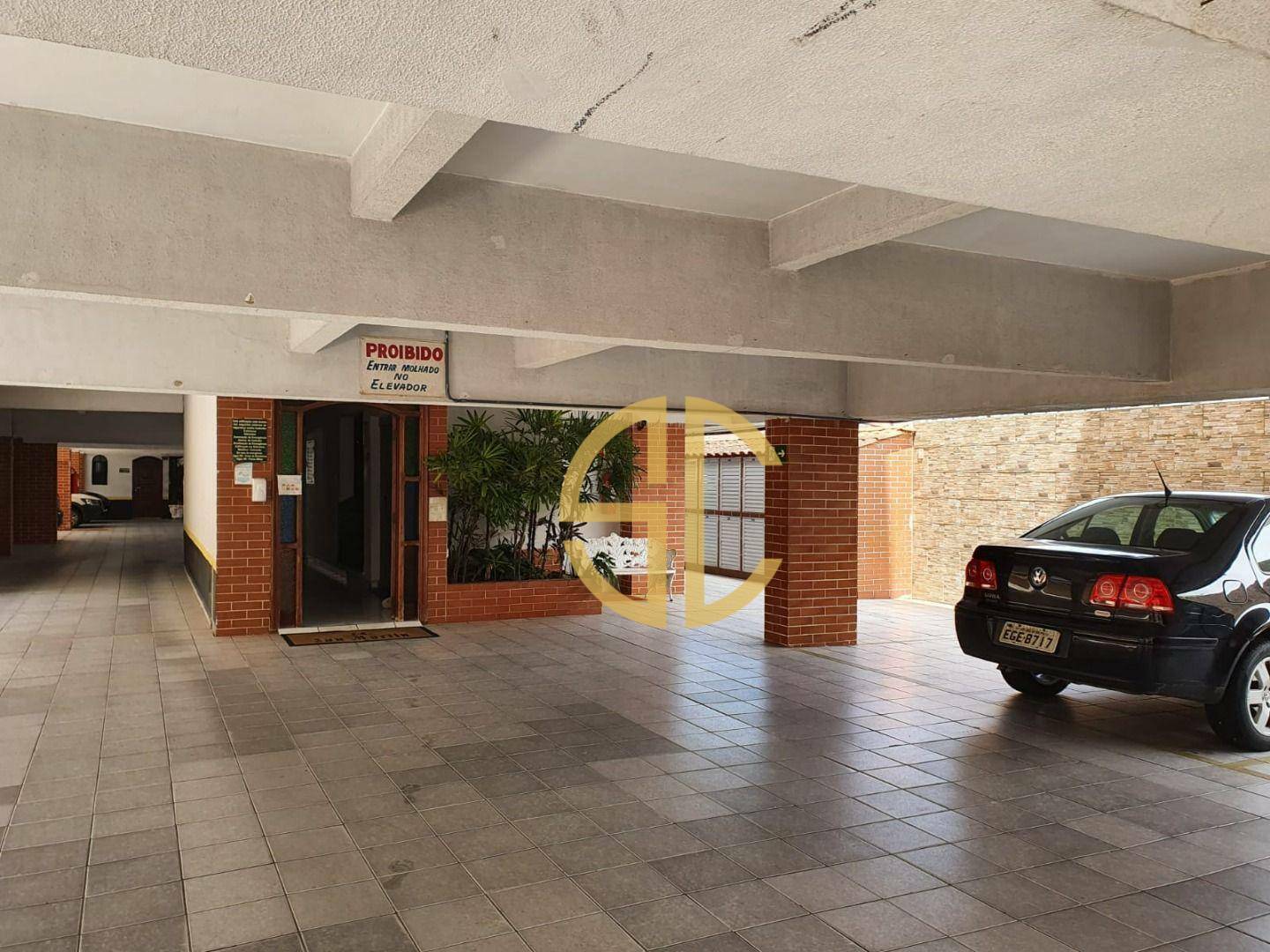 Apartamento à venda com 1 quarto, 40m² - Foto 1