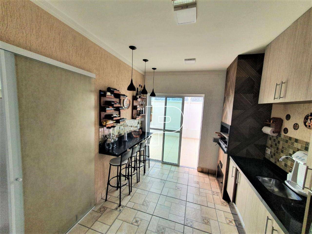 Casa de Condomínio para alugar com 3 quartos, 280m² - Foto 15
