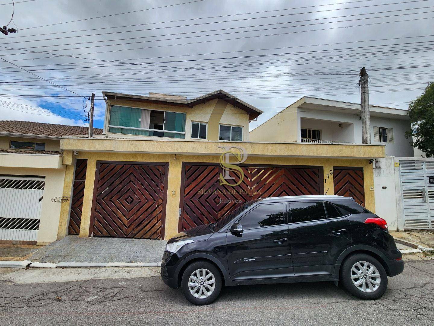 Casa à venda com 5 quartos, 300m² - Foto 2