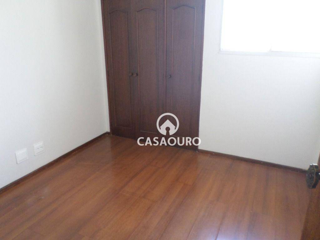 Apartamento à venda com 4 quartos, 120m² - Foto 16