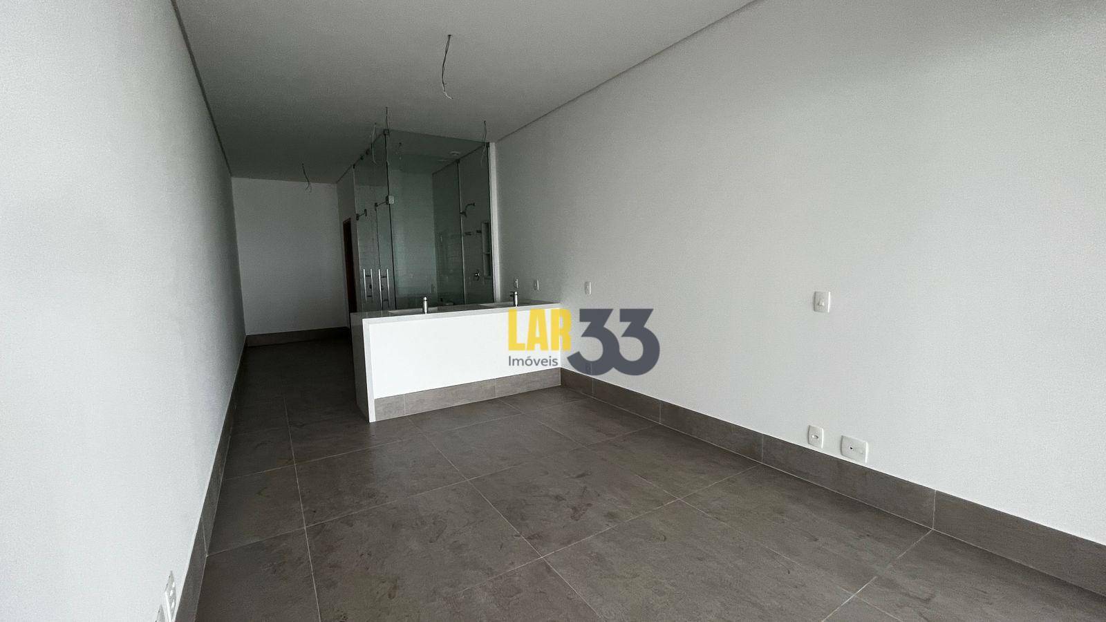 Apartamento à venda com 3 quartos, 160m² - Foto 28