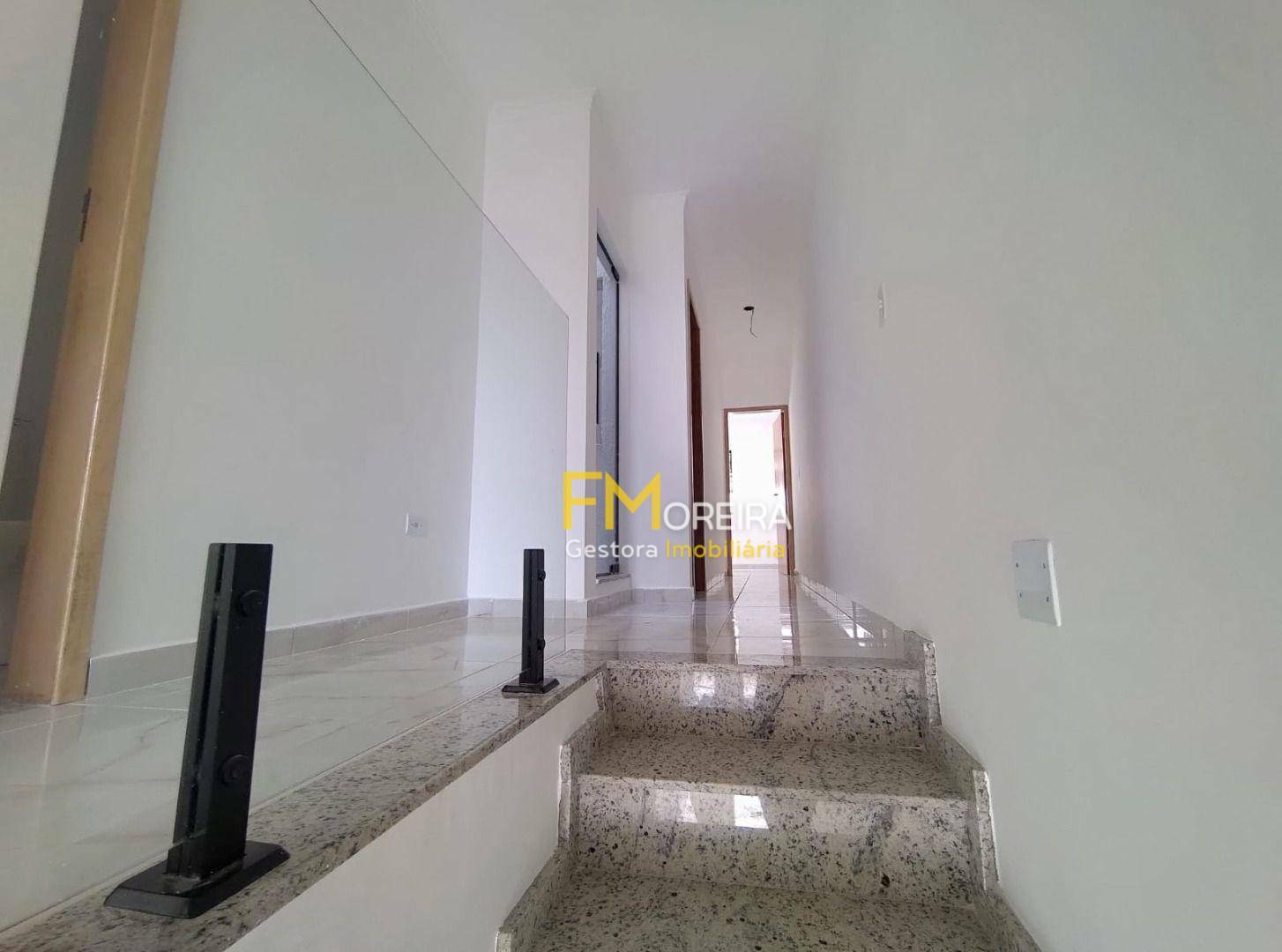 Sobrado à venda com 3 quartos, 126m² - Foto 1