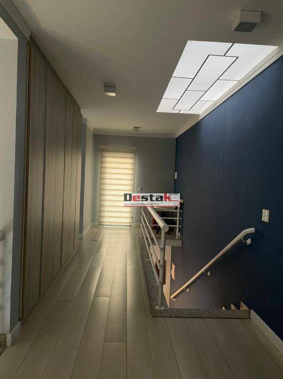 Sobrado à venda com 3 quartos, 215m² - Foto 33