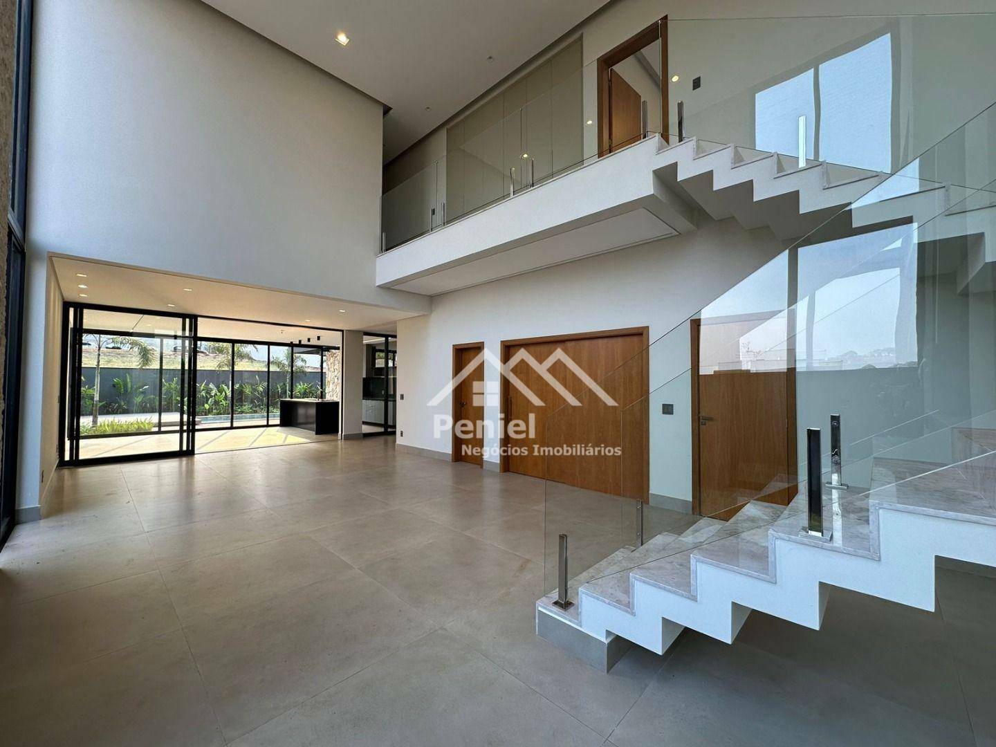 Sobrado à venda com 5 quartos, 351m² - Foto 4