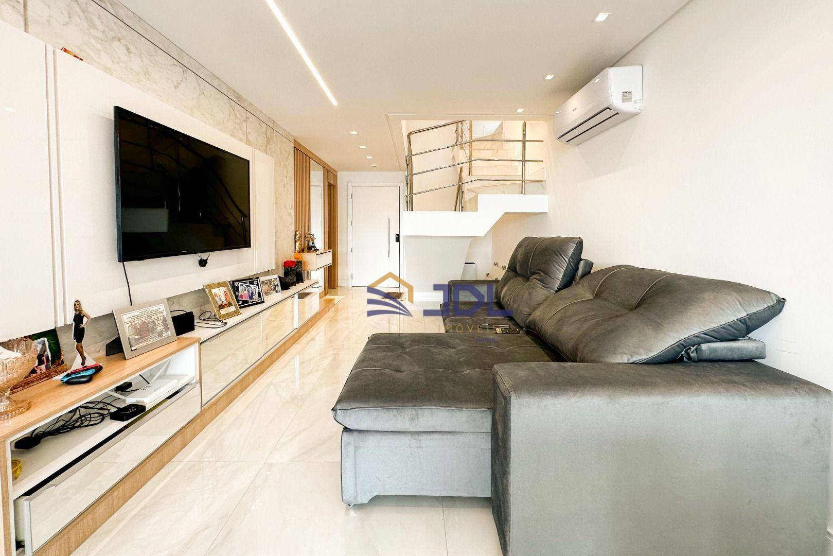 Cobertura à venda com 3 quartos, 203m² - Foto 8