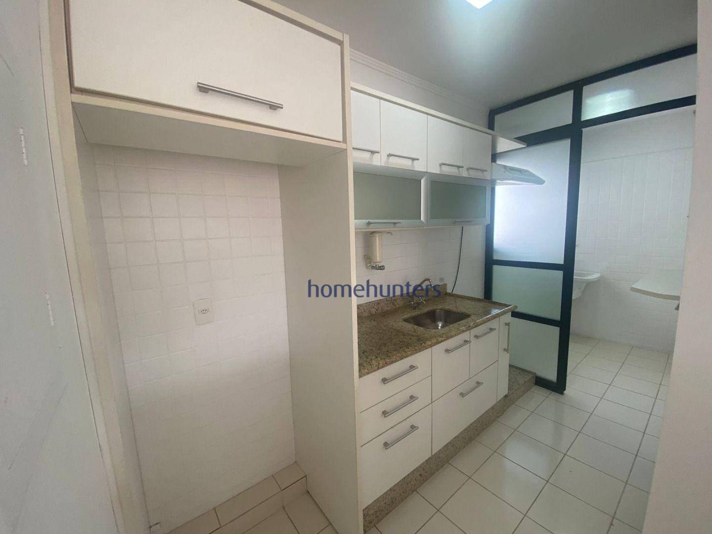 Apartamento para alugar com 2 quartos, 62m² - Foto 13