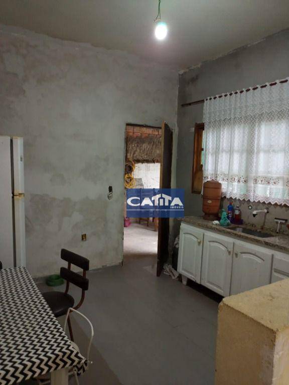 Casa à venda com 2 quartos, 120m² - Foto 12