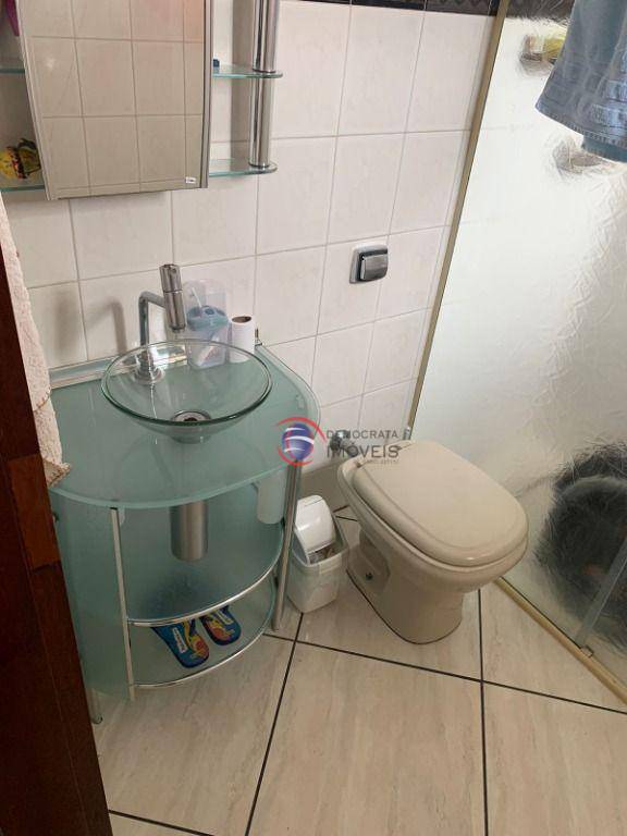 Sobrado à venda com 3 quartos, 179m² - Foto 9