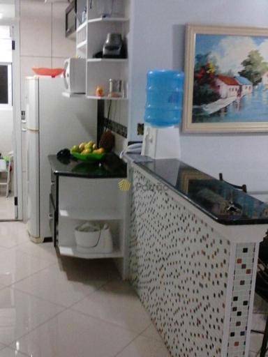 Apartamento à venda com 3 quartos, 66m² - Foto 2