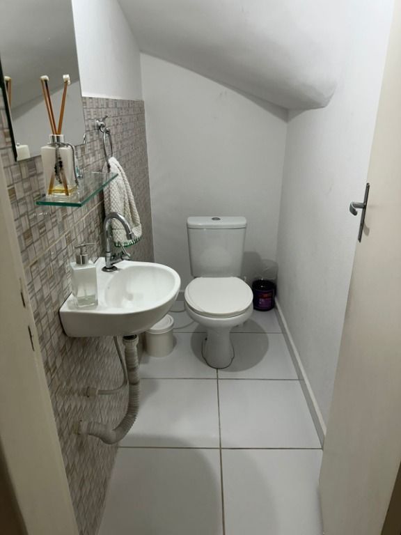 Sobrado à venda com 2 quartos, 65m² - Foto 15