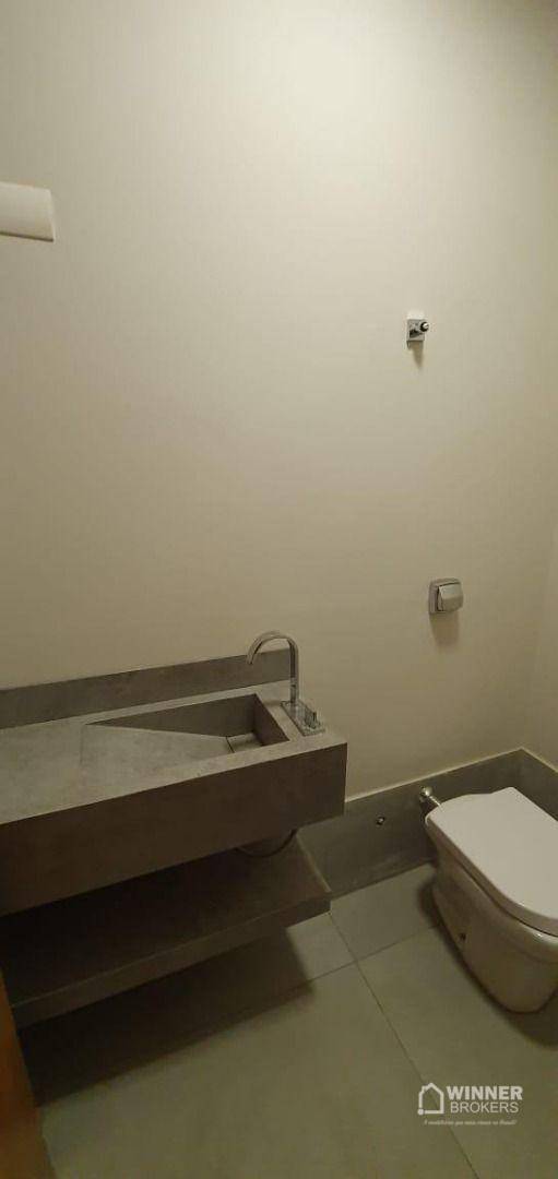 Sobrado à venda com 4 quartos, 250m² - Foto 17