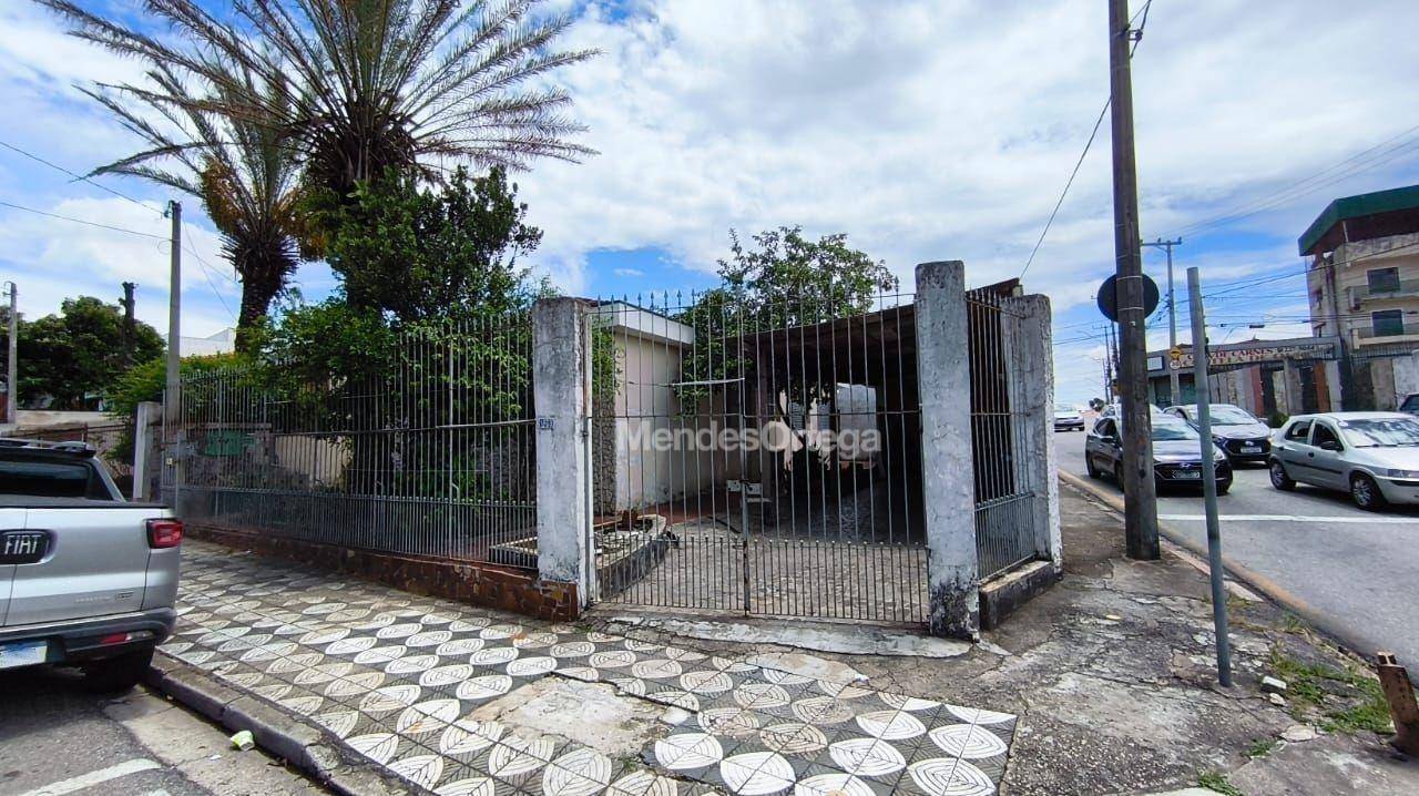 Casa, 3 quartos, 141 m² - Foto 1