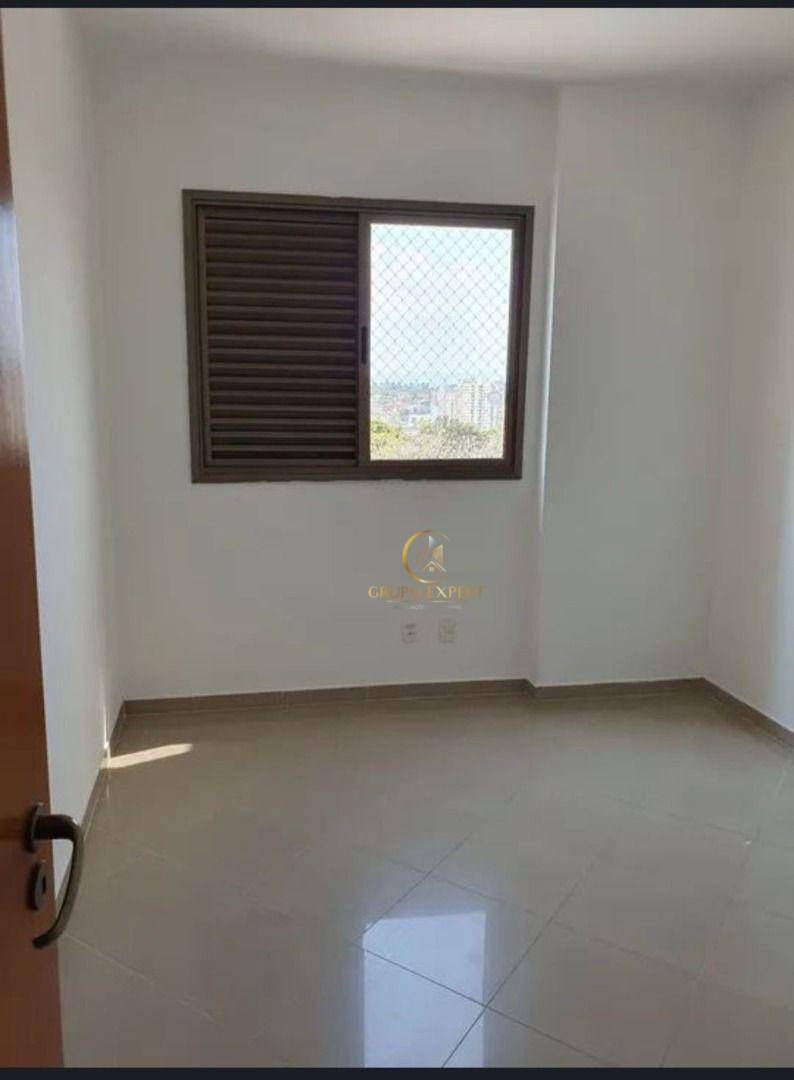 Apartamento à venda com 4 quartos, 142m² - Foto 7