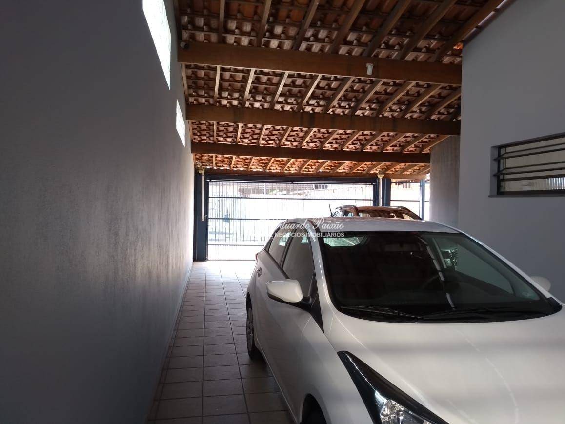 Casa à venda com 3 quartos, 305m² - Foto 34