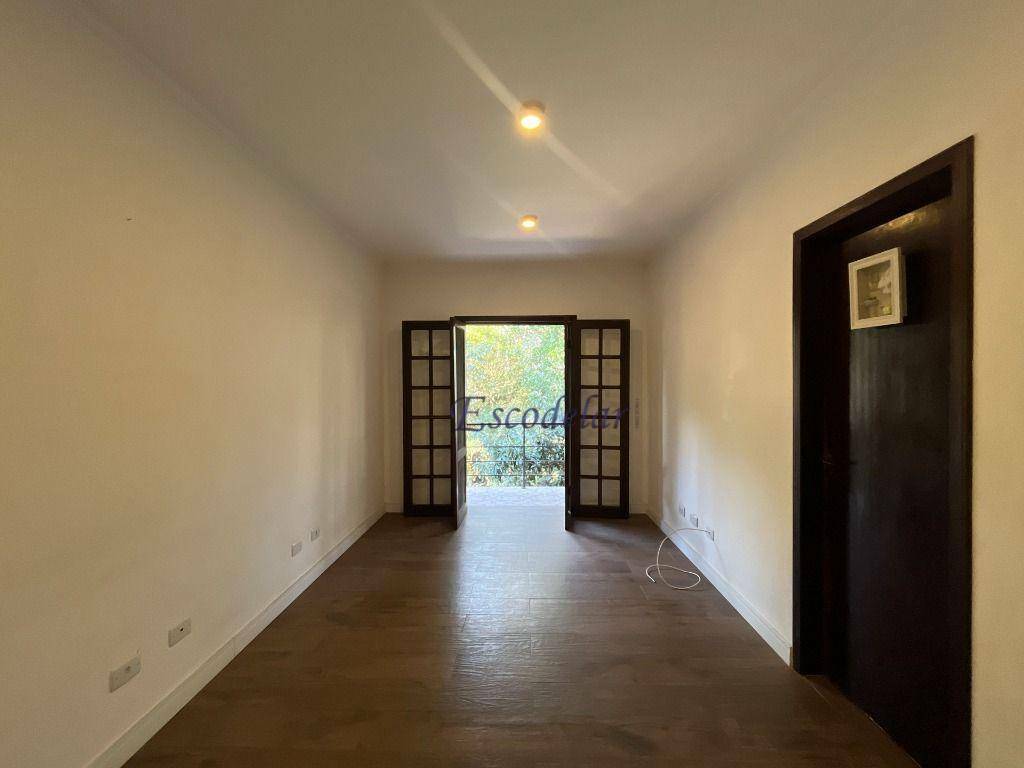 Casa à venda com 3 quartos, 269m² - Foto 35