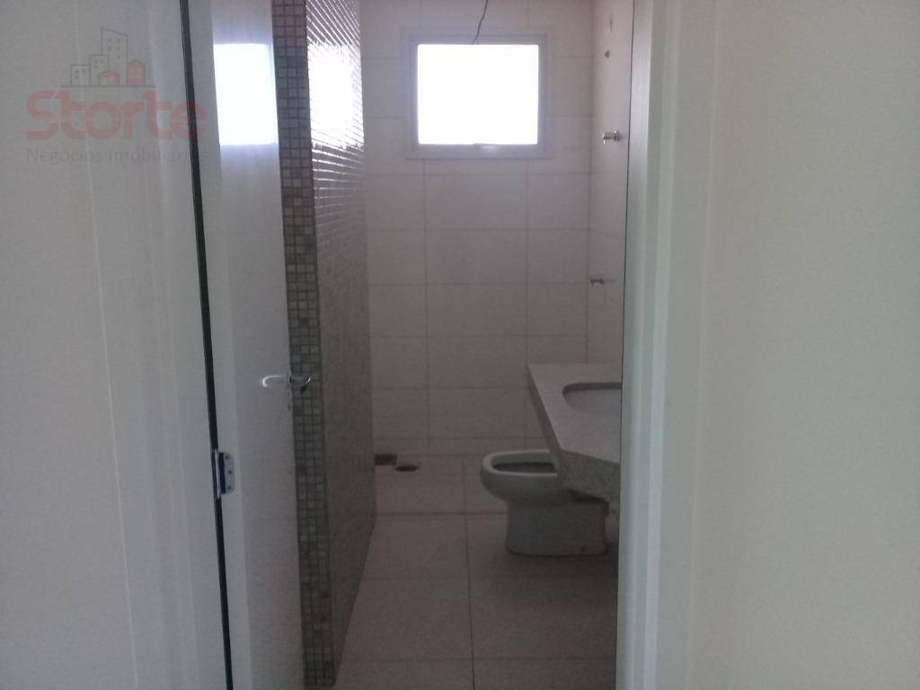 Apartamento à venda com 3 quartos, 143m² - Foto 35