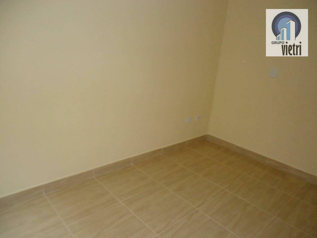 Sobrado à venda com 2 quartos, 140m² - Foto 4