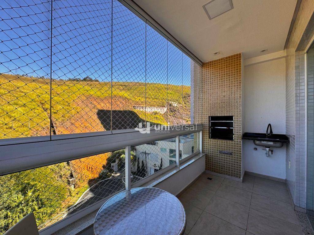 Apartamento à venda com 4 quartos, 208m² - Foto 7